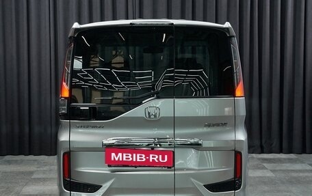 Honda Stepwgn IV, 2018 год, 2 078 000 рублей, 5 фотография