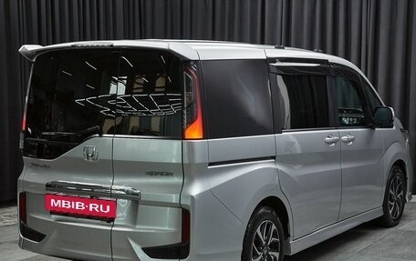 Honda Stepwgn IV, 2018 год, 2 078 000 рублей, 4 фотография