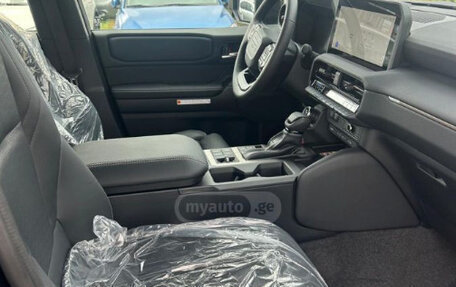 Toyota Land Cruiser Prado, 2025 год, 7 300 000 рублей, 6 фотография