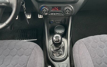 KIA Rio III рестайлинг, 2012 год, 890 000 рублей, 18 фотография