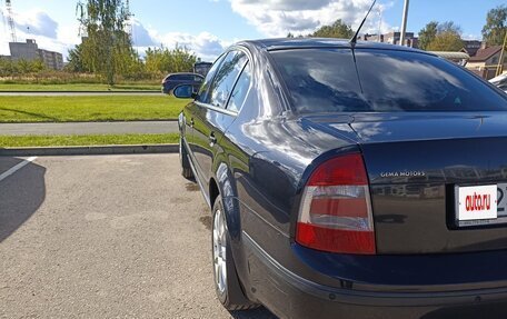 Skoda Superb III рестайлинг, 2008 год, 990 000 рублей, 4 фотография