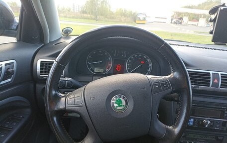 Skoda Superb III рестайлинг, 2008 год, 990 000 рублей, 9 фотография