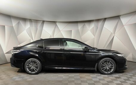 Toyota Camry, 2021 год, 3 400 000 рублей, 6 фотография