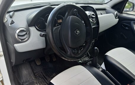 Renault Duster I рестайлинг, 2017 год, 680 000 рублей, 2 фотография