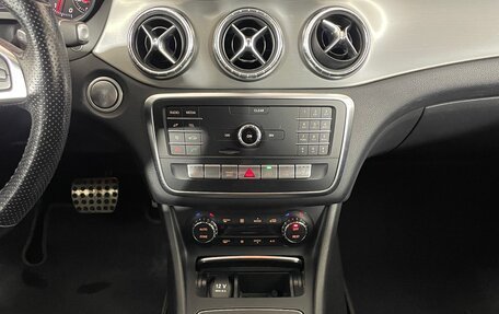 Mercedes-Benz CLA, 2018 год, 1 859 000 рублей, 16 фотография