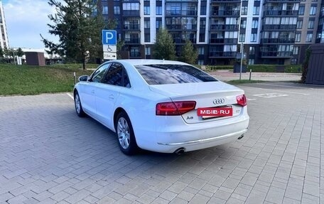 Audi A8, 2010 год, 1 520 000 рублей, 6 фотография