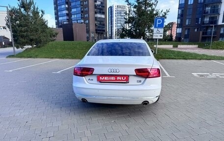 Audi A8, 2010 год, 1 520 000 рублей, 5 фотография