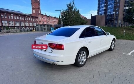 Audi A8, 2010 год, 1 520 000 рублей, 7 фотография