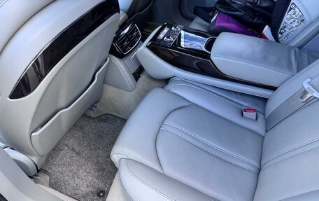Audi A8, 2010 год, 1 520 000 рублей, 12 фотография