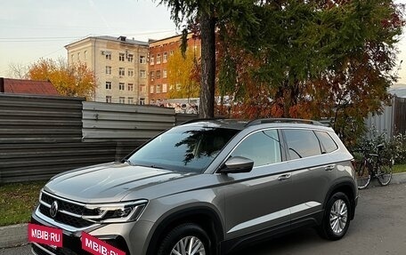 Volkswagen Taos, 2021 год, 2 390 000 рублей, 2 фотография