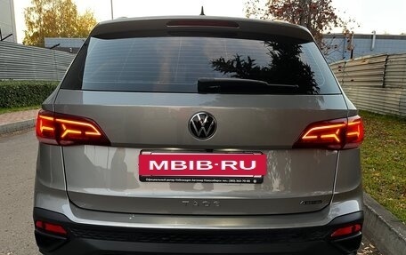 Volkswagen Taos, 2021 год, 2 390 000 рублей, 18 фотография