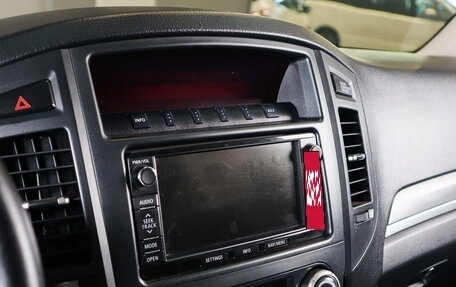 Mitsubishi Pajero IV, 2012 год, 2 499 000 рублей, 14 фотография
