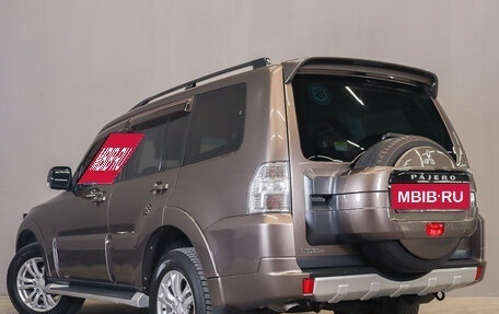 Mitsubishi Pajero IV, 2012 год, 2 499 000 рублей, 3 фотография