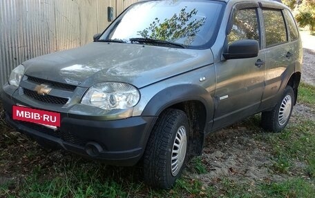 Chevrolet Niva I рестайлинг, 2012 год, 350 000 рублей, 2 фотография