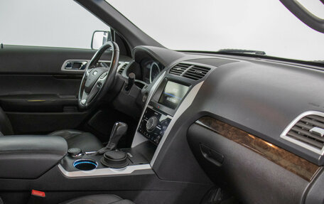Ford Explorer VI, 2014 год, 1 620 000 рублей, 7 фотография