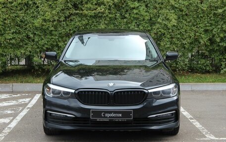 BMW 5 серия, 2019 год, 2 390 000 рублей, 2 фотография