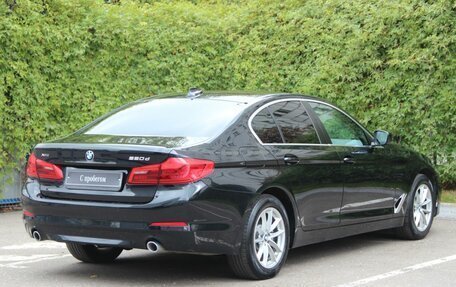 BMW 5 серия, 2019 год, 2 390 000 рублей, 5 фотография