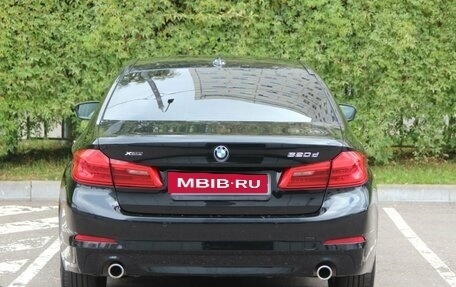 BMW 5 серия, 2019 год, 2 390 000 рублей, 4 фотография