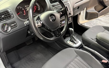 Volkswagen Polo VI (EU Market), 2019 год, 1 450 000 рублей, 17 фотография