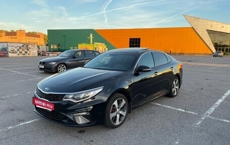KIA Optima IV, 2018 год, 2 400 000 рублей, 9 фотография