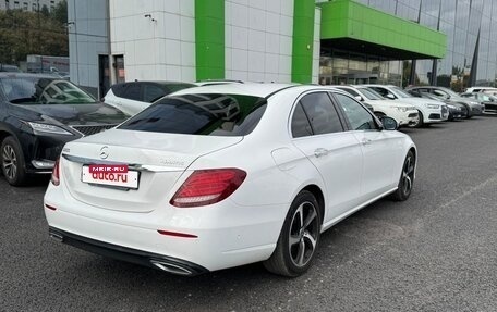 Mercedes-Benz E-Класс, 2020 год, 4 250 000 рублей, 4 фотография