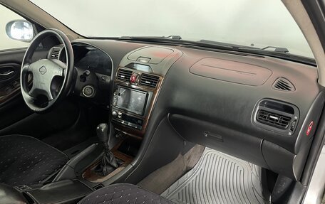 Nissan Maxima VIII, 2001 год, 273 000 рублей, 12 фотография