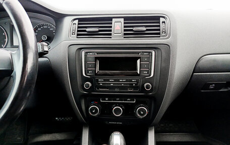 Volkswagen Jetta VI, 2014 год, 920 000 рублей, 15 фотография