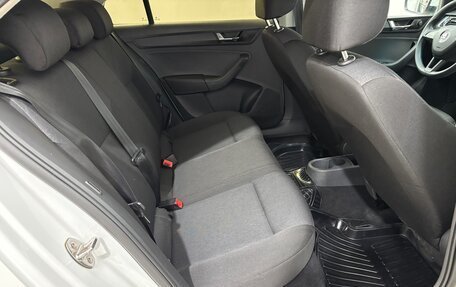 Skoda Rapid I, 2019 год, 1 140 000 рублей, 15 фотография