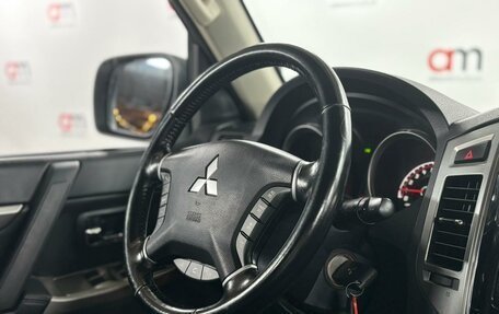 Mitsubishi Pajero IV, 2015 год, 2 499 000 рублей, 13 фотография
