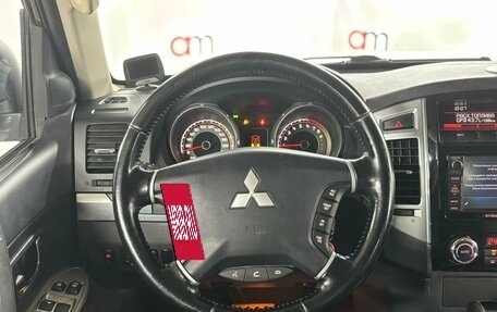 Mitsubishi Pajero IV, 2015 год, 2 499 000 рублей, 11 фотография