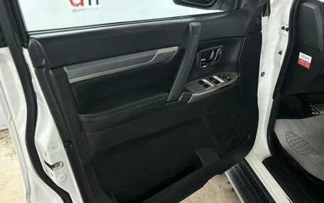 Mitsubishi Pajero IV, 2015 год, 2 499 000 рублей, 18 фотография