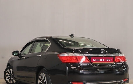 Honda Accord IX рестайлинг, 2015 год, 1 999 000 рублей, 5 фотография