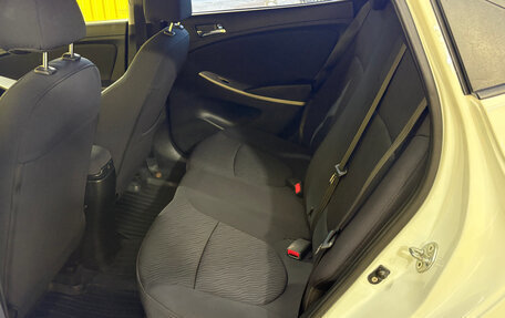 Hyundai Solaris II рестайлинг, 2011 год, 749 000 рублей, 15 фотография