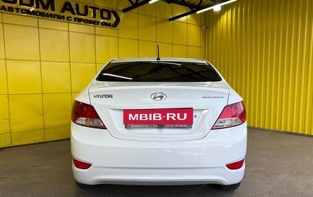 Hyundai Solaris II рестайлинг, 2011 год, 749 000 рублей, 9 фотография