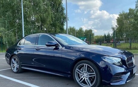 Mercedes-Benz E-Класс, 2017 год, 2 850 000 рублей, 6 фотография