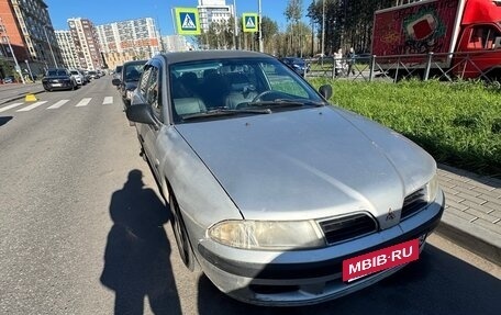 Mitsubishi Carisma I, 1999 год, 140 000 рублей, 2 фотография