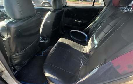 Mitsubishi Carisma I, 1999 год, 140 000 рублей, 10 фотография