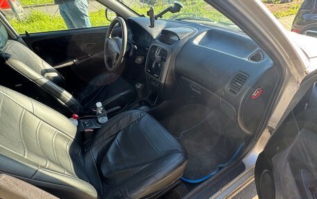 Mitsubishi Carisma I, 1999 год, 140 000 рублей, 13 фотография
