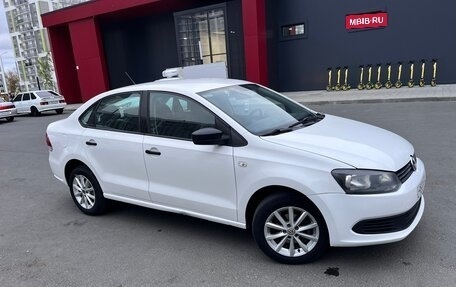 Volkswagen Polo VI (EU Market), 2013 год, 620 000 рублей, 13 фотография