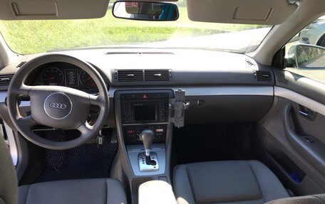 Audi A4, 2002 год, 599 000 рублей, 10 фотография
