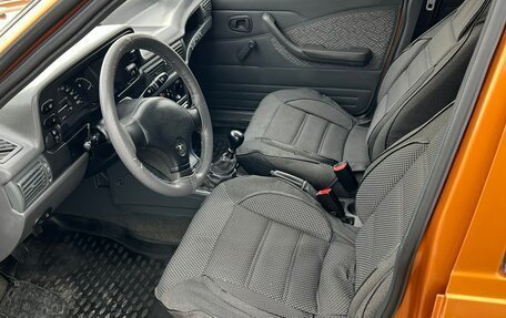 Daewoo Nexia I рестайлинг, 2002 год, 159 000 рублей, 11 фотография
