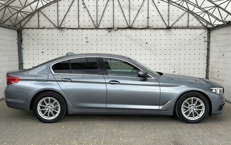 BMW 5 серия, 2020 год, 3 640 000 рублей, 9 фотография