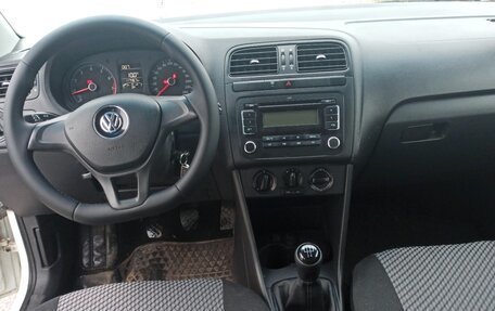 Volkswagen Polo VI (EU Market), 2020 год, 800 000 рублей, 5 фотография