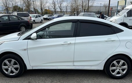 Hyundai Solaris II рестайлинг, 2012 год, 730 000 рублей, 4 фотография