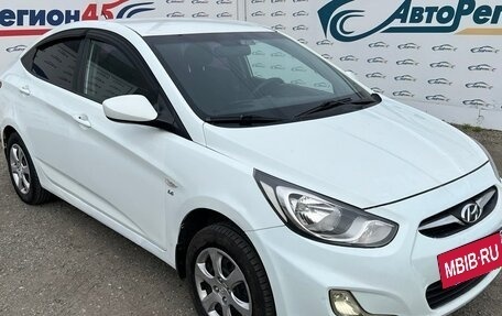 Hyundai Solaris II рестайлинг, 2012 год, 730 000 рублей, 9 фотография