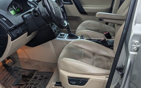 Land Rover Freelander II рестайлинг 2, 2011 год, 1 600 000 рублей, 9 фотография