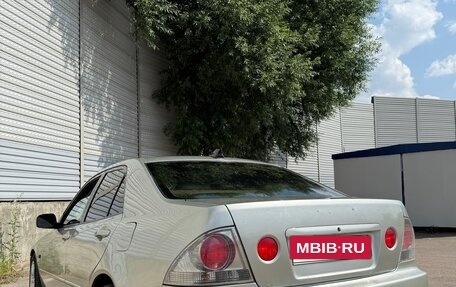 Lexus IS II рестайлинг 2, 2000 год, 960 000 рублей, 4 фотография