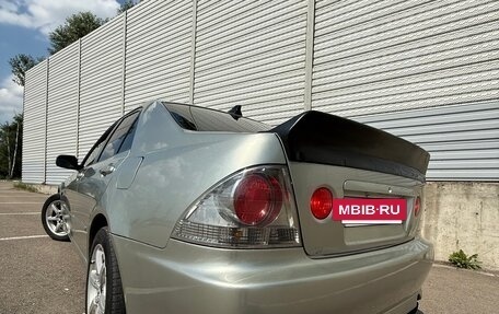 Lexus IS II рестайлинг 2, 2000 год, 960 000 рублей, 7 фотография