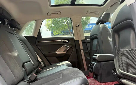 Audi Q3, 2022 год, 2 100 000 рублей, 14 фотография