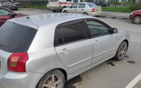 Toyota Corolla, 2004 год, 500 000 рублей, 2 фотография